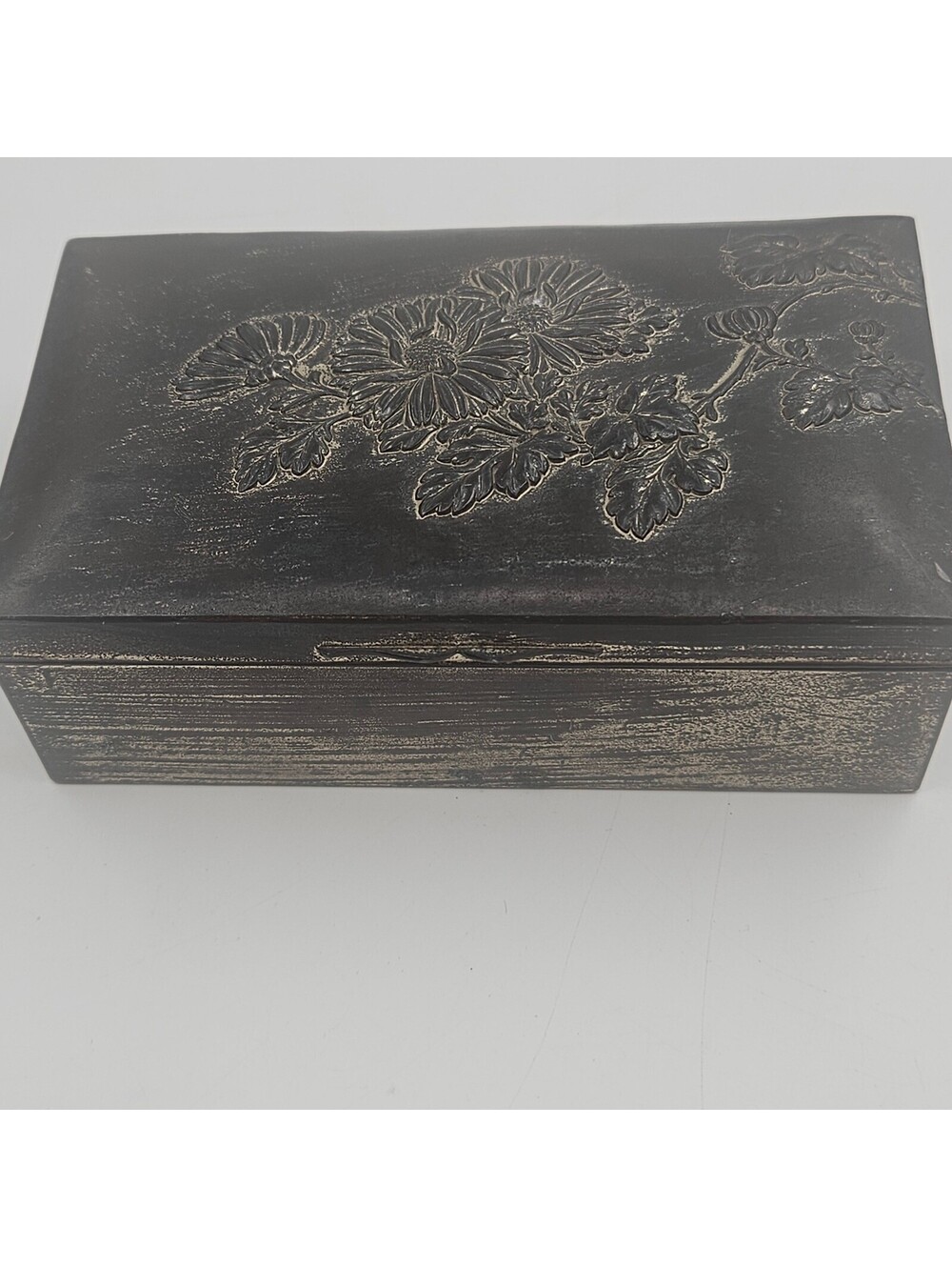 Vintage Silver Tone Floral Repousse Trinket Box Pink Satin Lined Keepsake Box